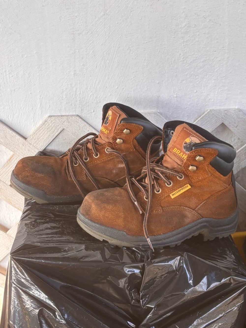 Brahma Tan/Brown Suede Women’s size 6  Waterproof Work Boots